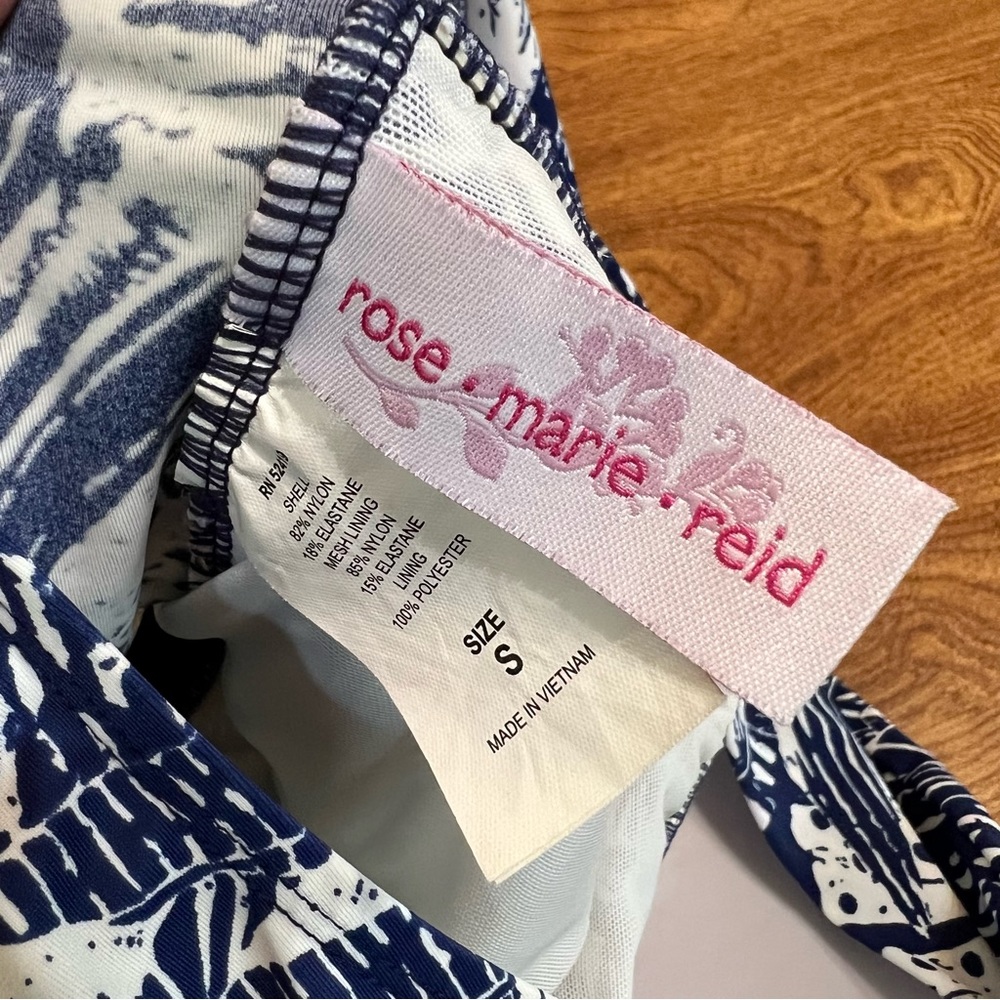 Rose.Marie.Reid Blue white Floral Tropical Print Swimsuit size S - Picture 4 of 9